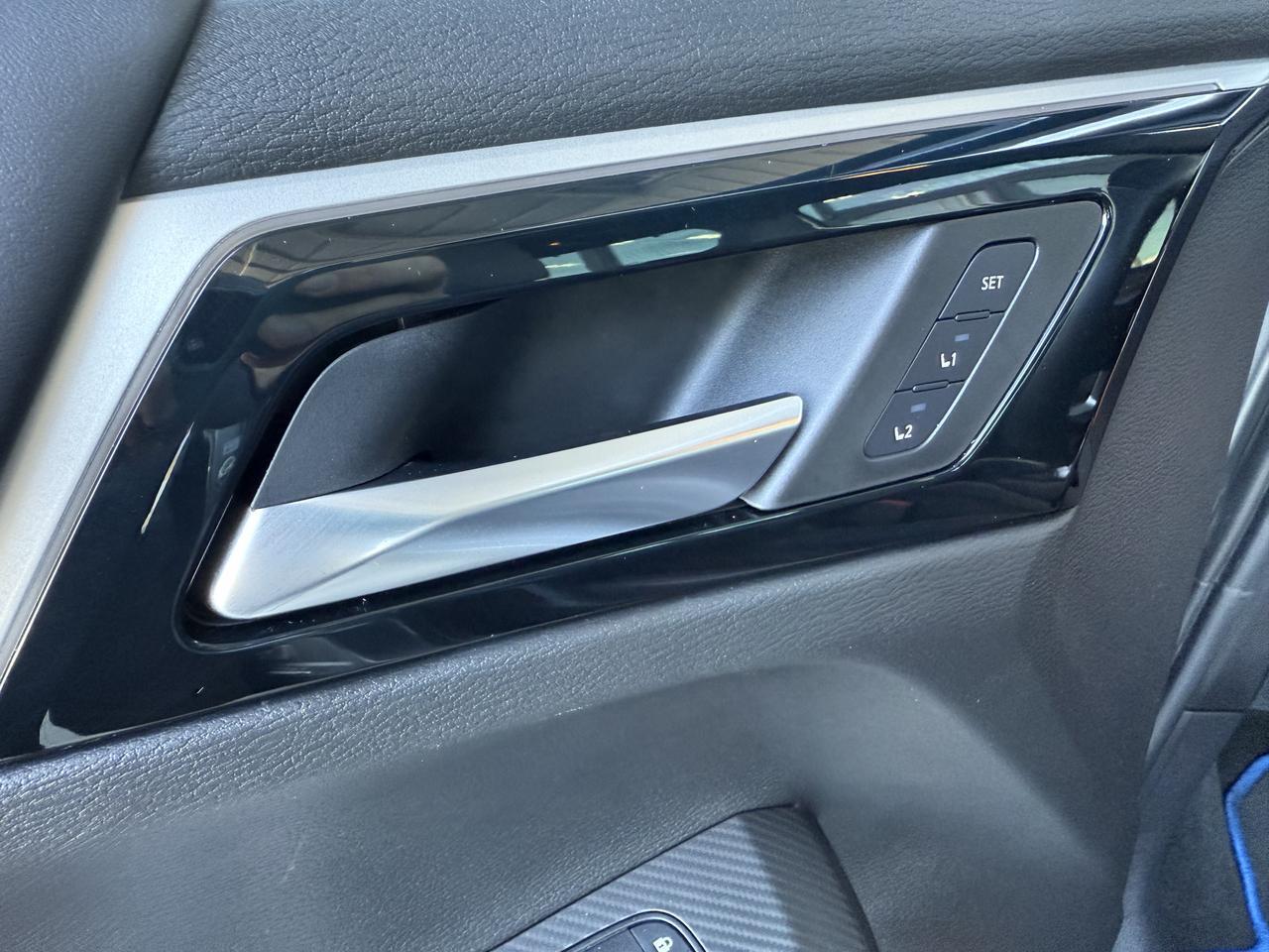 2023 Mitsubishi Outlander PHEV SEL S-AWC Knoxville TN