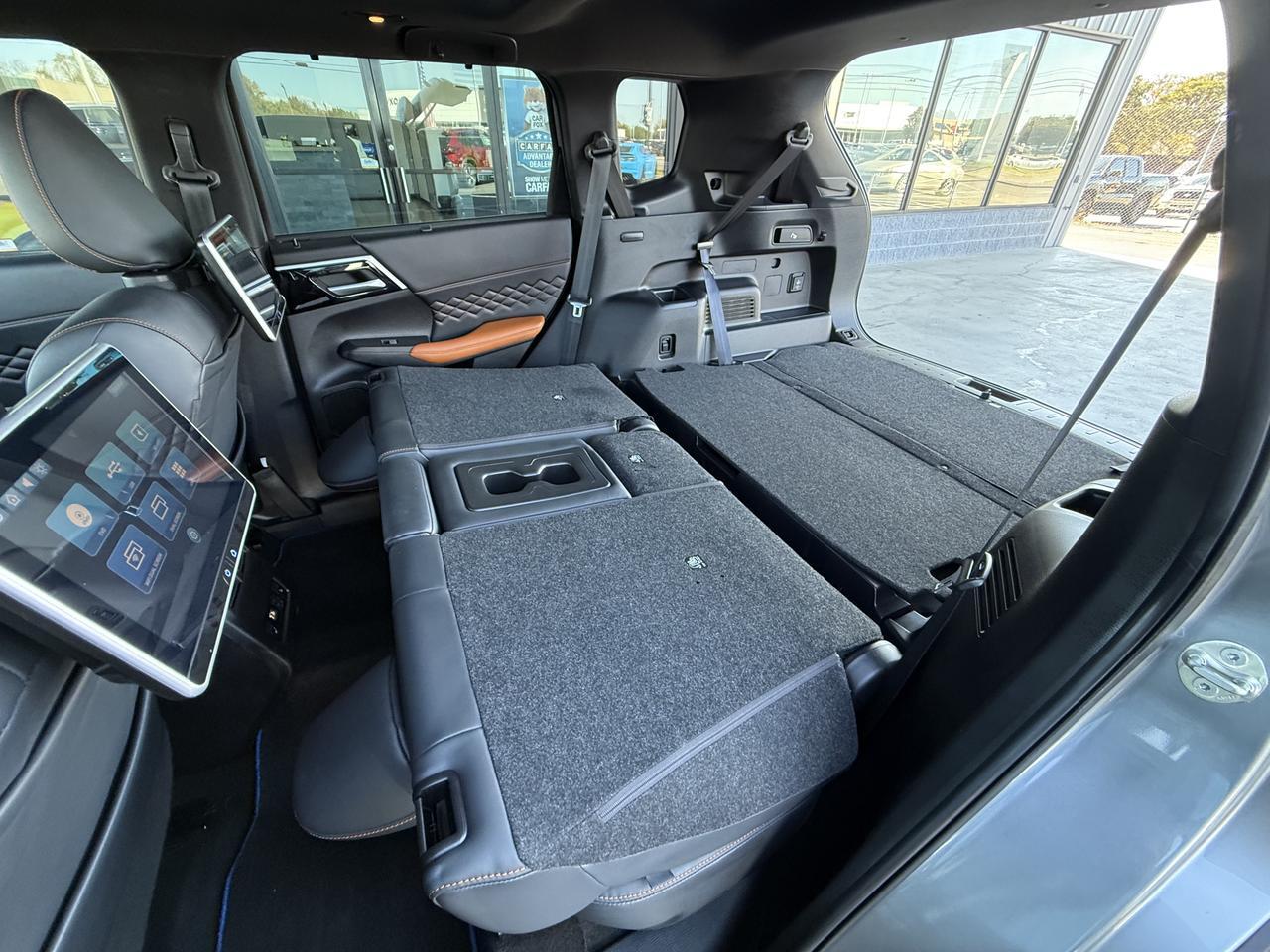 2023 Mitsubishi Outlander PHEV SEL S-AWC Knoxville TN