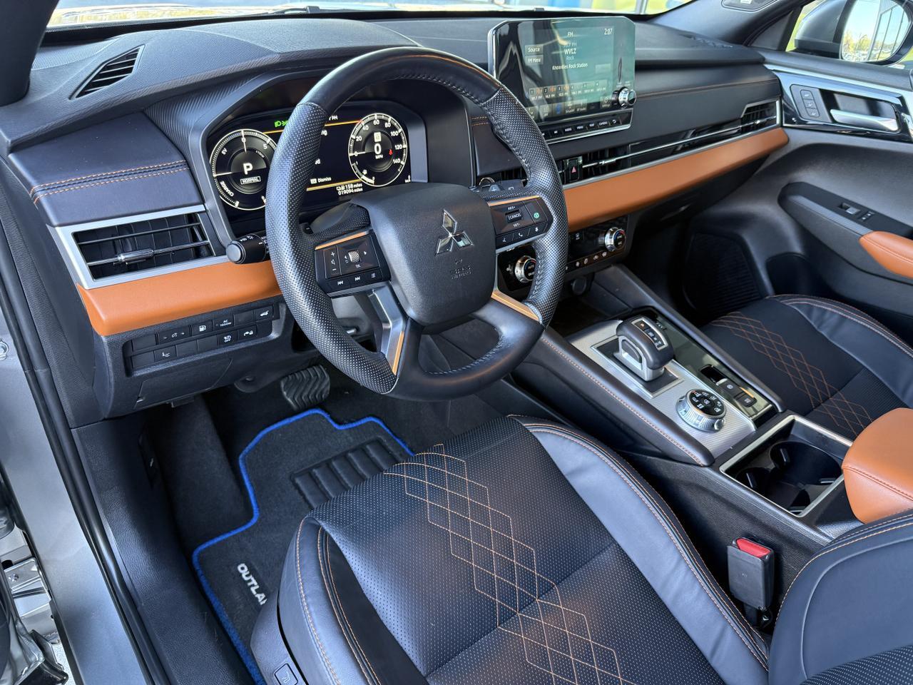 2023 Mitsubishi Outlander PHEV SEL S-AWC Knoxville TN