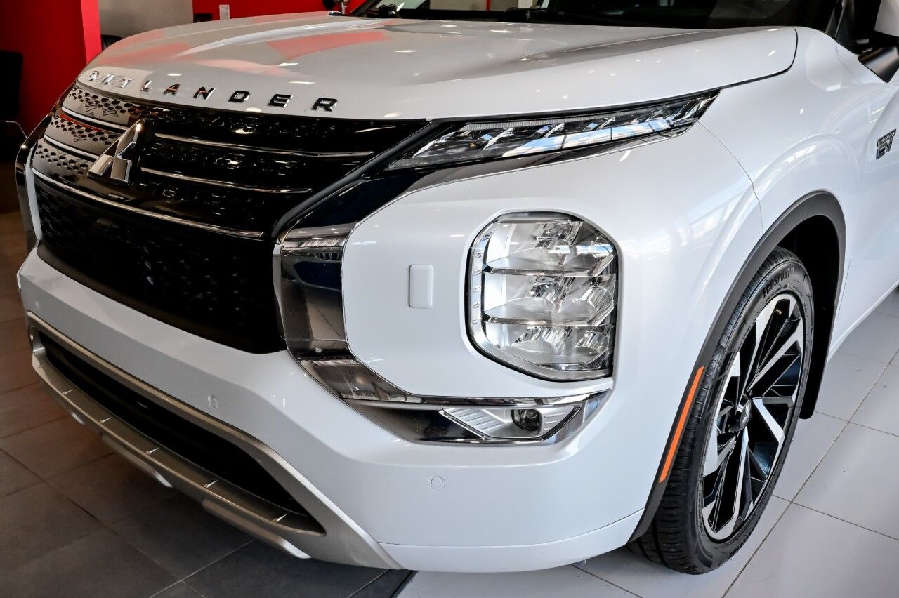 2023 Mitsubishi Outlander PHEV SEL Touring Pkg Springfield NJ