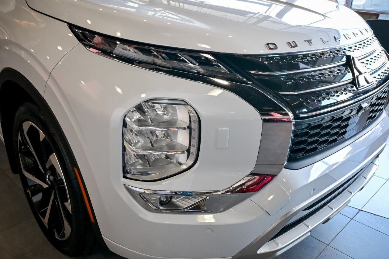 2023 Mitsubishi Outlander PHEV SEL Touring Pkg Springfield NJ