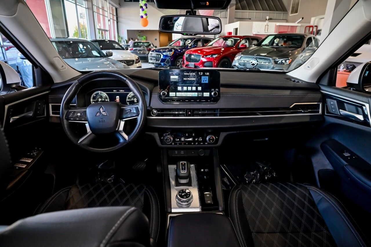 2023 Mitsubishi Outlander PHEV SEL Touring Pkg Springfield NJ