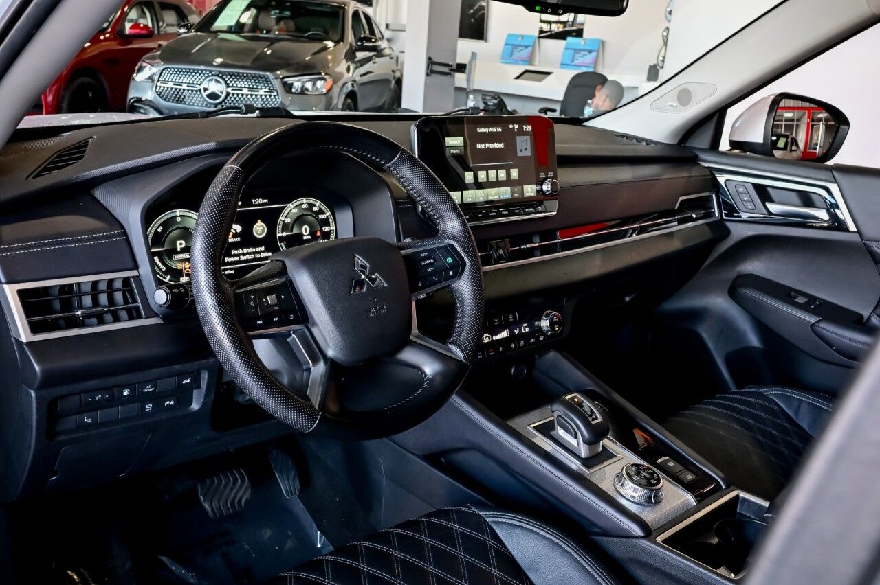 2023 Mitsubishi Outlander PHEV SEL Touring Pkg Springfield NJ