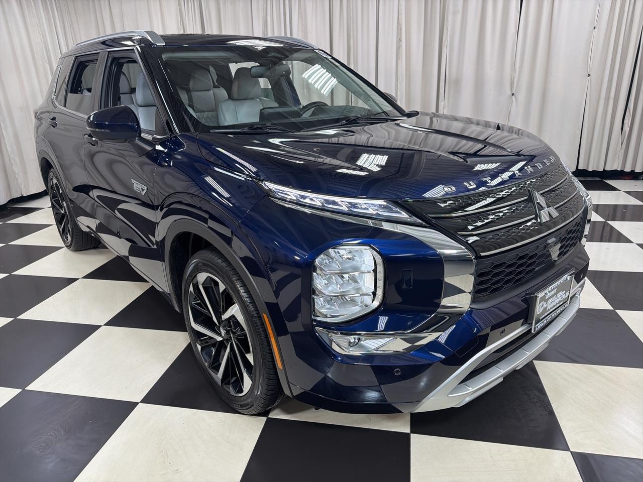 2023 Mitsubishi Outlander PHEV