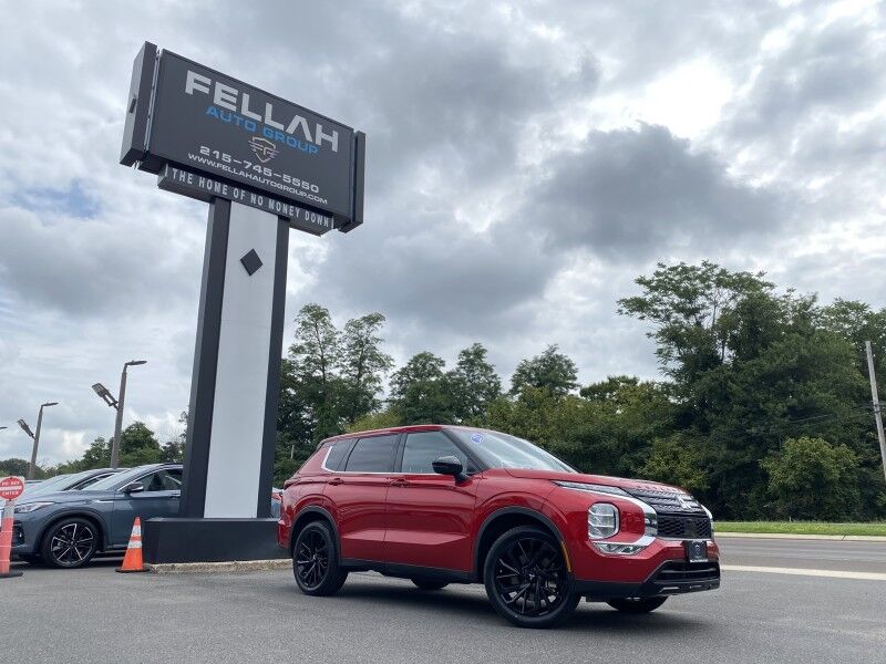 2023 Mitsubishi Outlander SE Black Edition Bristol  PA