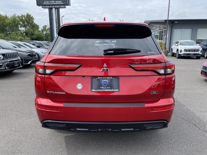 2023 Mitsubishi Outlander SE Black Edition Bristol  PA