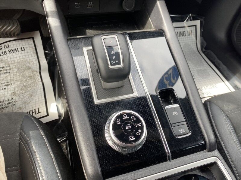 2023 Mitsubishi Outlander SE Black Edition Bristol  PA