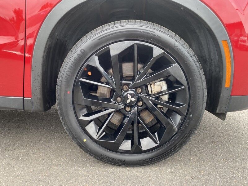 2023 Mitsubishi Outlander SE Black Edition Bristol  PA