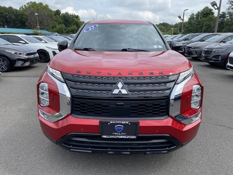 2023 Mitsubishi Outlander SE Black Edition Bristol  PA