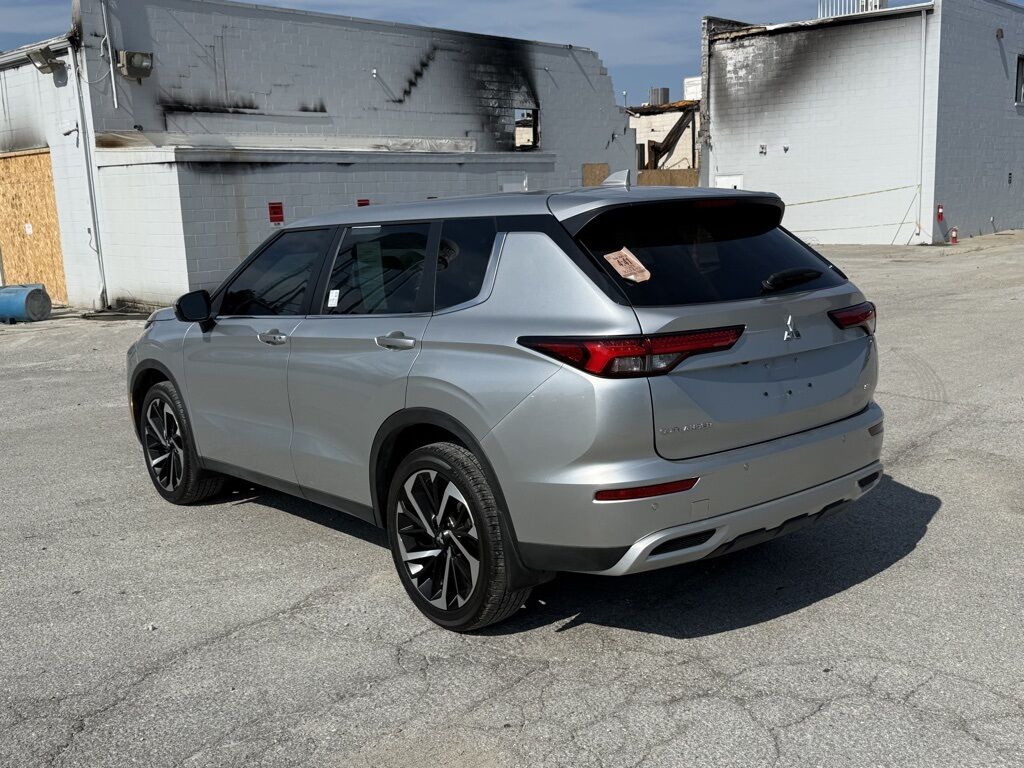2023 Mitsubishi Outlander SE Black Edition Crestwood KY