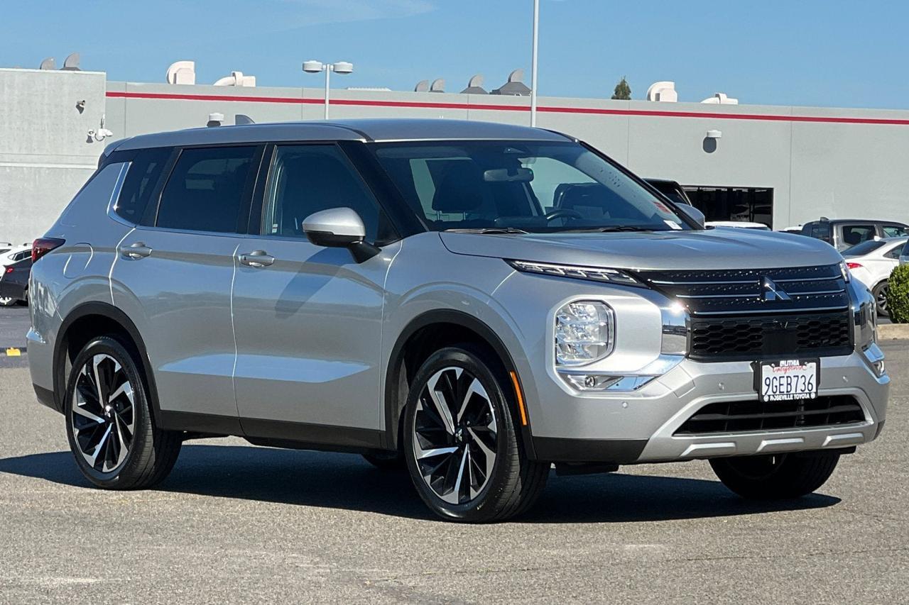 2023 Mitsubishi Outlander SE Roseville CA