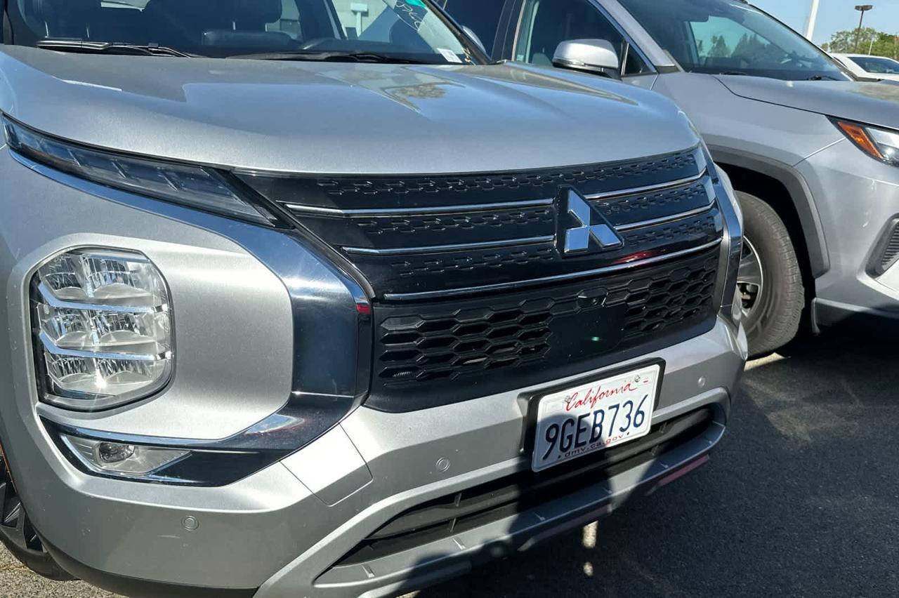 2023 Mitsubishi Outlander SE Roseville CA