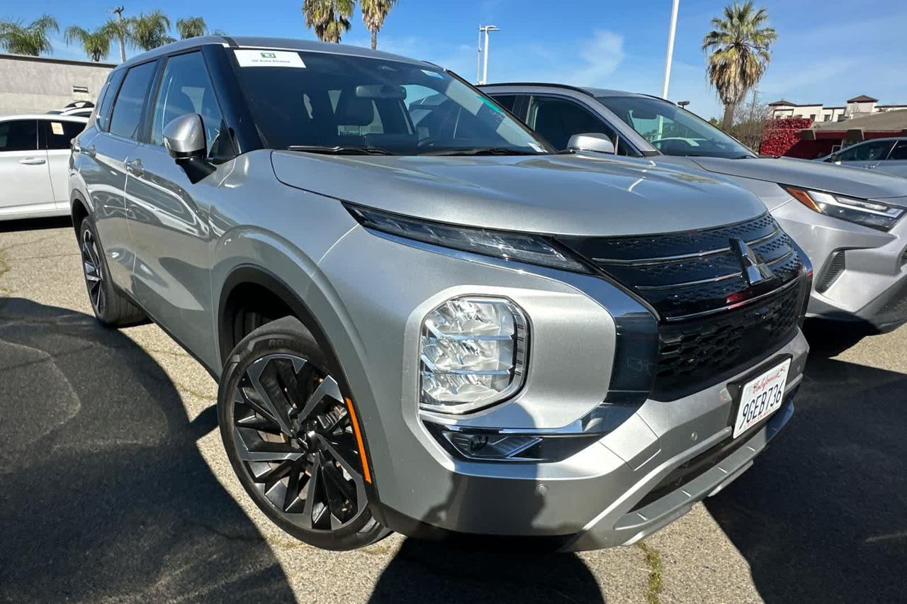 2023 Mitsubishi Outlander SE Roseville CA