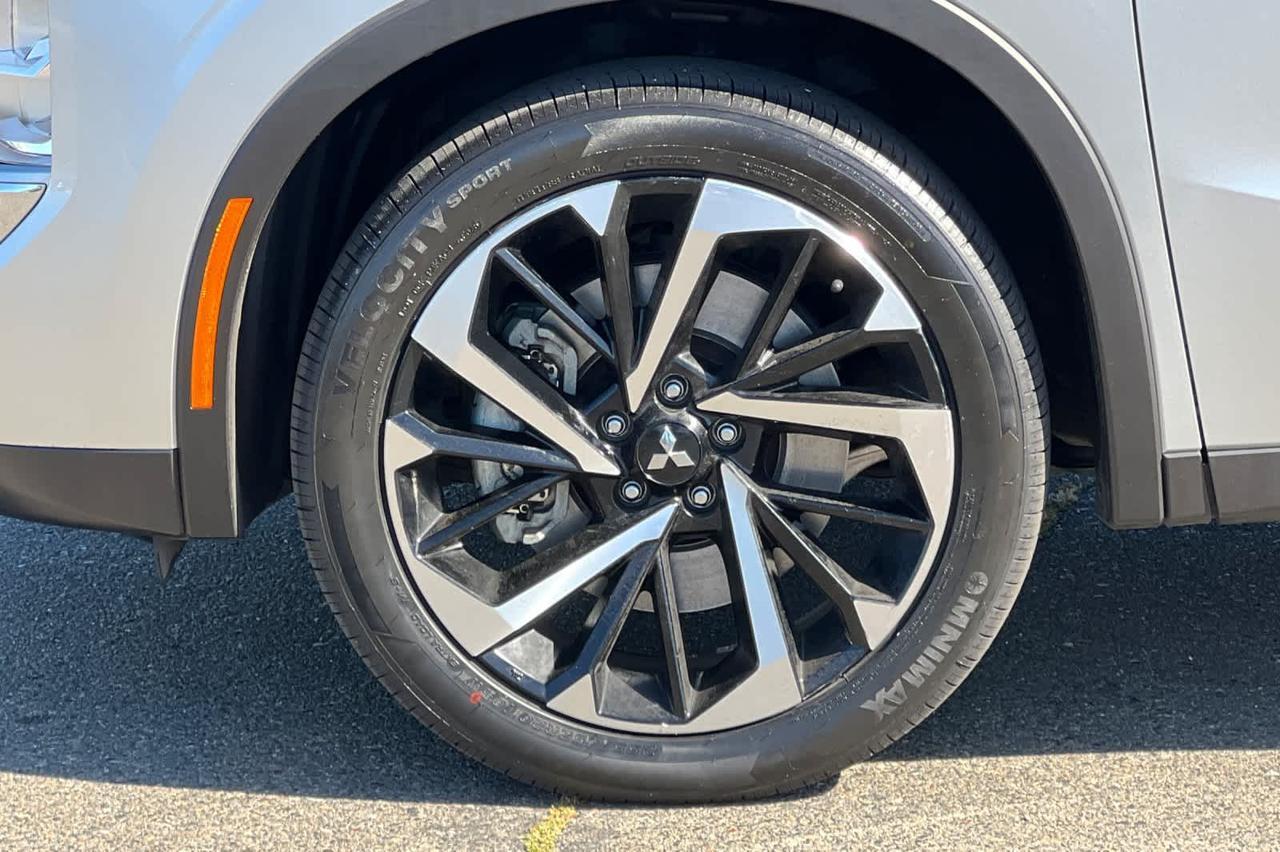 2023 Mitsubishi Outlander SE Roseville CA