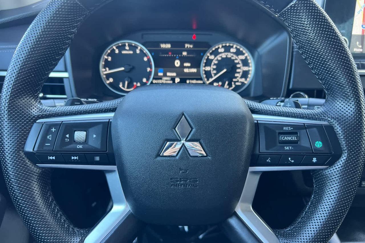 2023 Mitsubishi Outlander SE Roseville CA