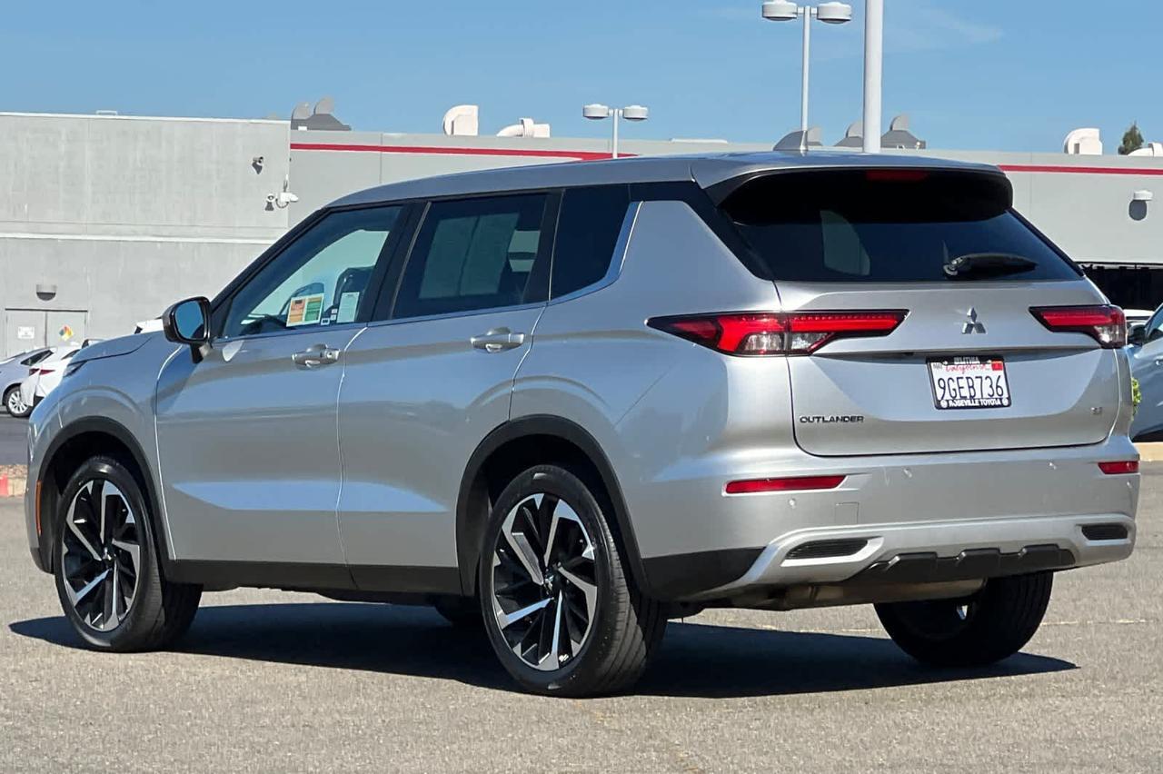 2023 Mitsubishi Outlander SE Roseville CA