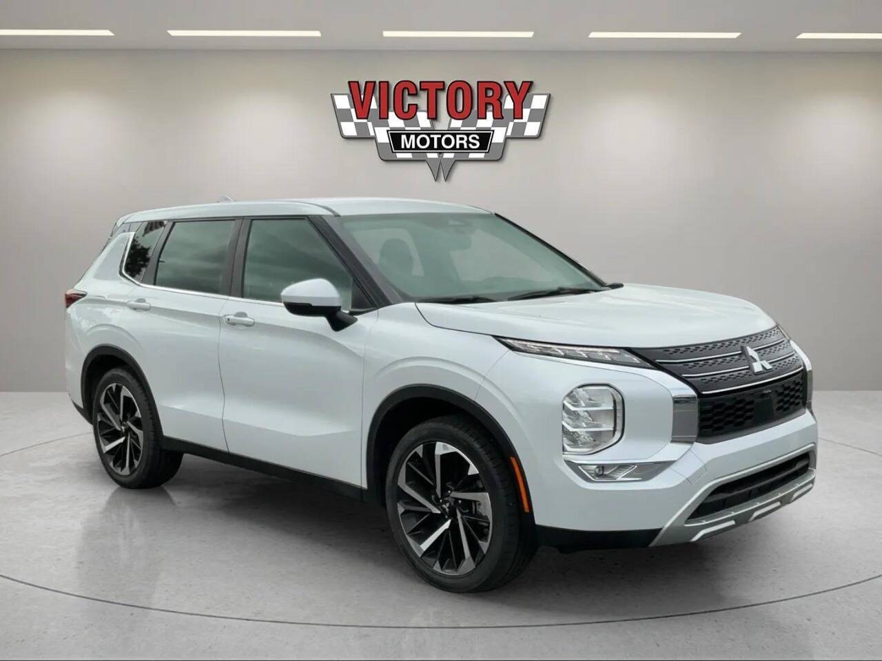 2023 Mitsubishi Outlander SE Special Edition 4dr SUV Chesterfield MI
