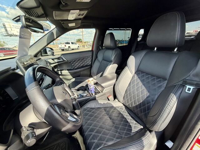 2023 Mitsubishi Outlander SEL  TX