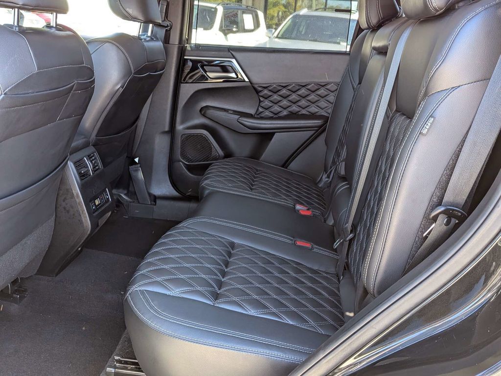 2023 Mitsubishi Outlander SEL Saint Augustine FL