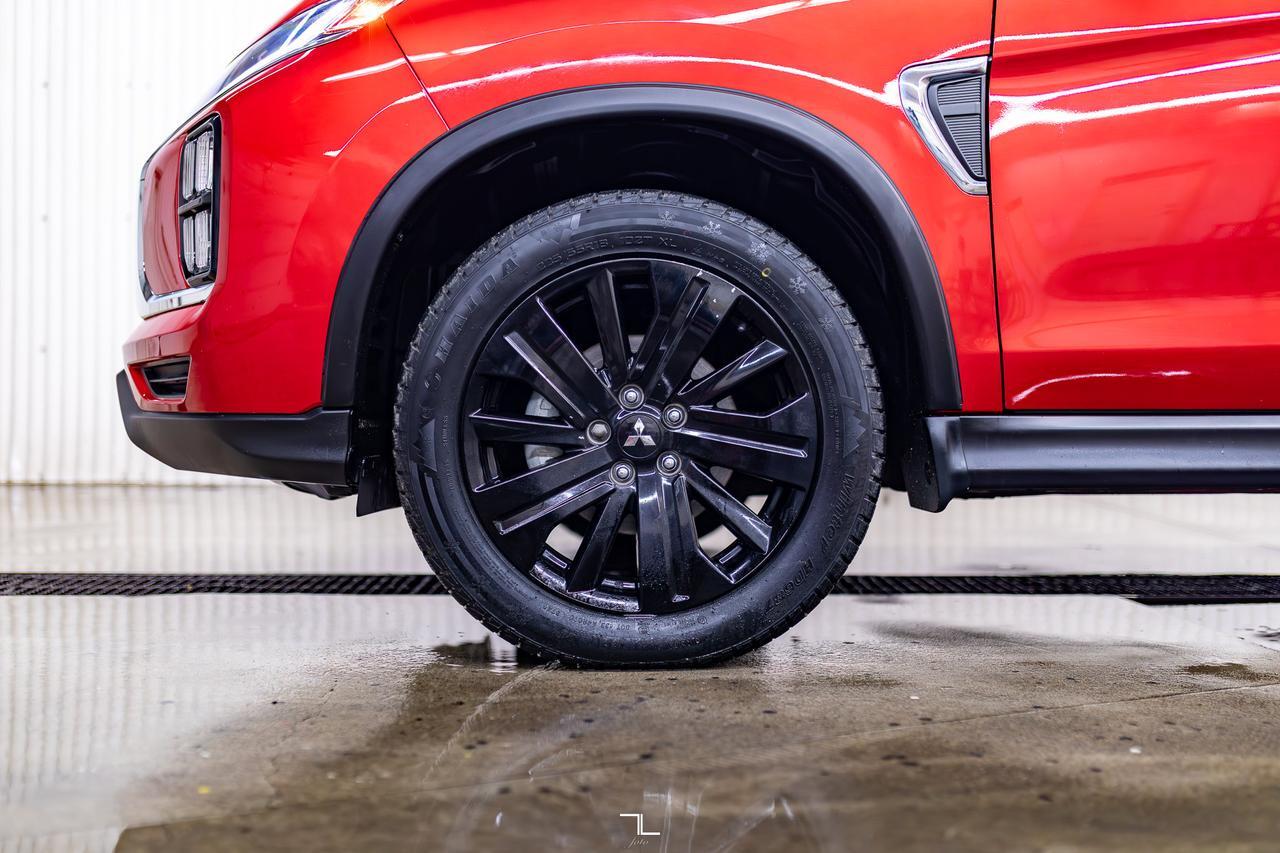 2023 Mitsubishi RVR AWD LE Heated Seats BCam Red Deer AB