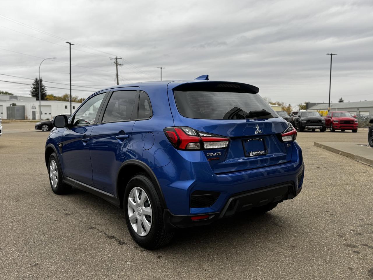 2023 Mitsubishi RVR ES AWC SUV | Low KMs | Backup Camera | 2L | Heated Seats Redwater AB