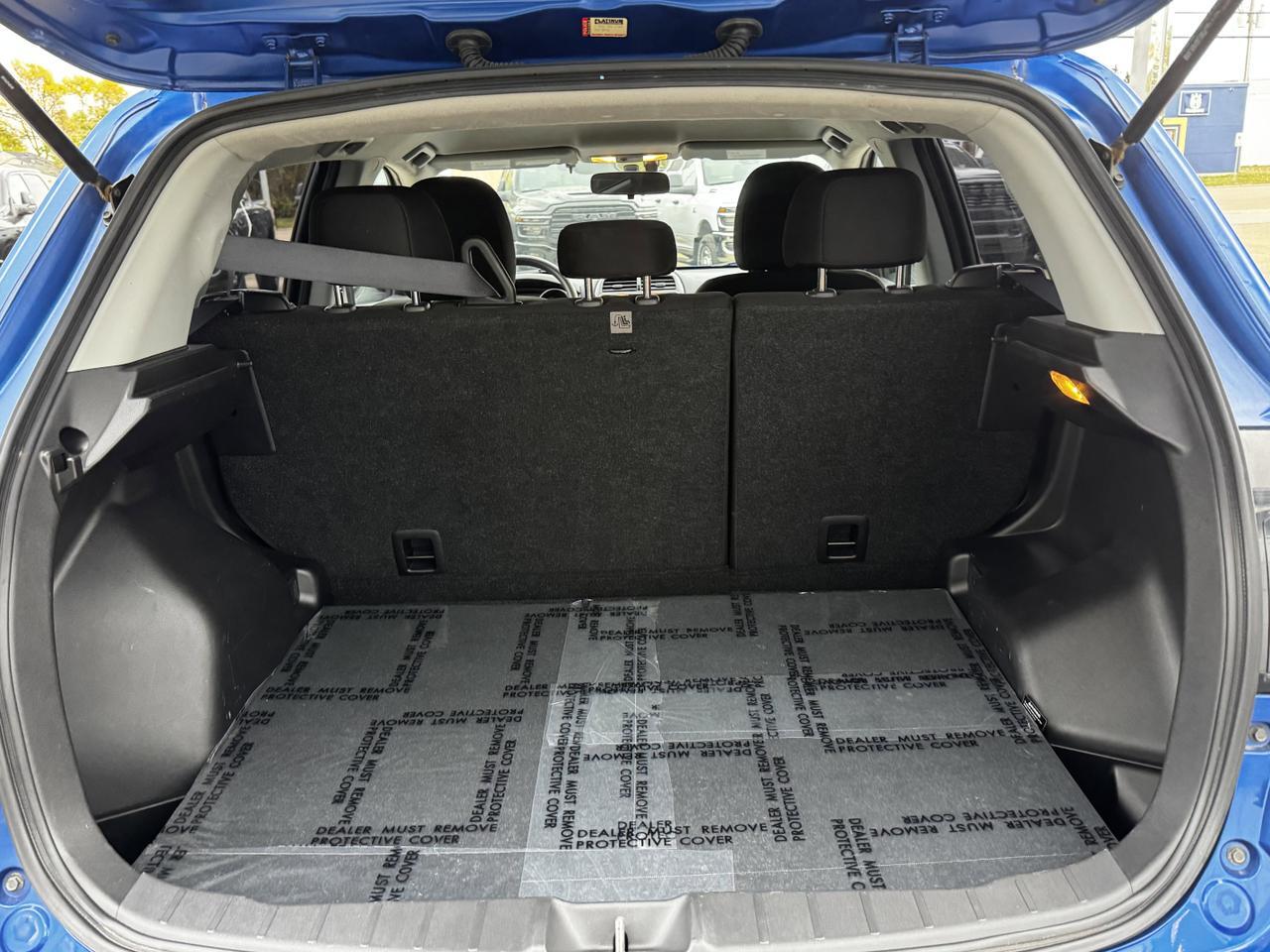2023 Mitsubishi RVR ES AWC SUV | Low KMs | Backup Camera | 2L | Heated Seats Redwater AB