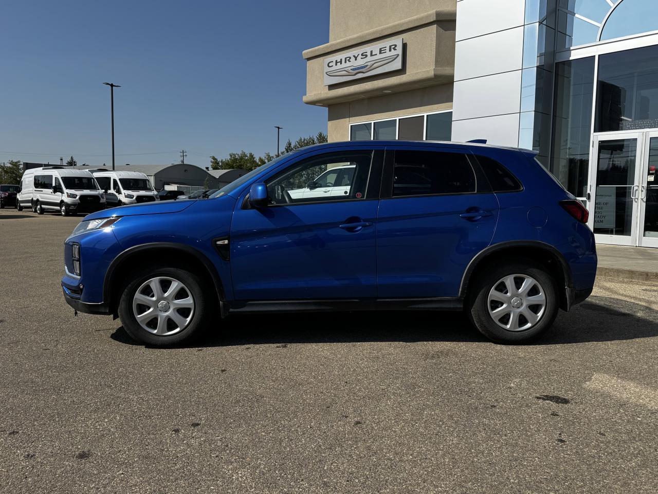 2023 Mitsubishi RVR ES AWC SUV | Low KMs | Backup Camera | 2L | Heated Seats Redwater AB