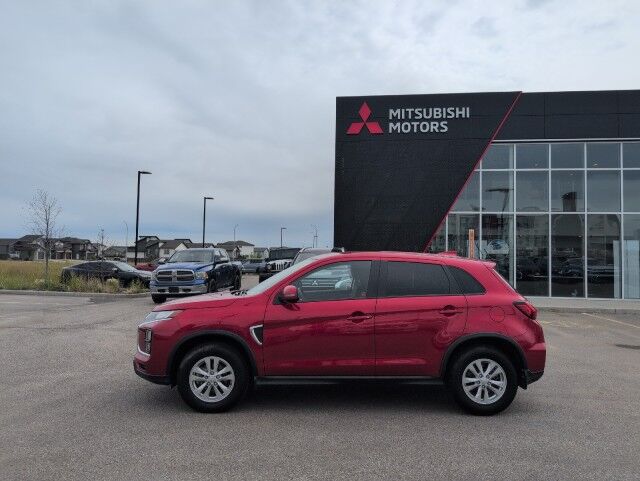 2023 Mitsubishi RVR ES Grande Prairie AB