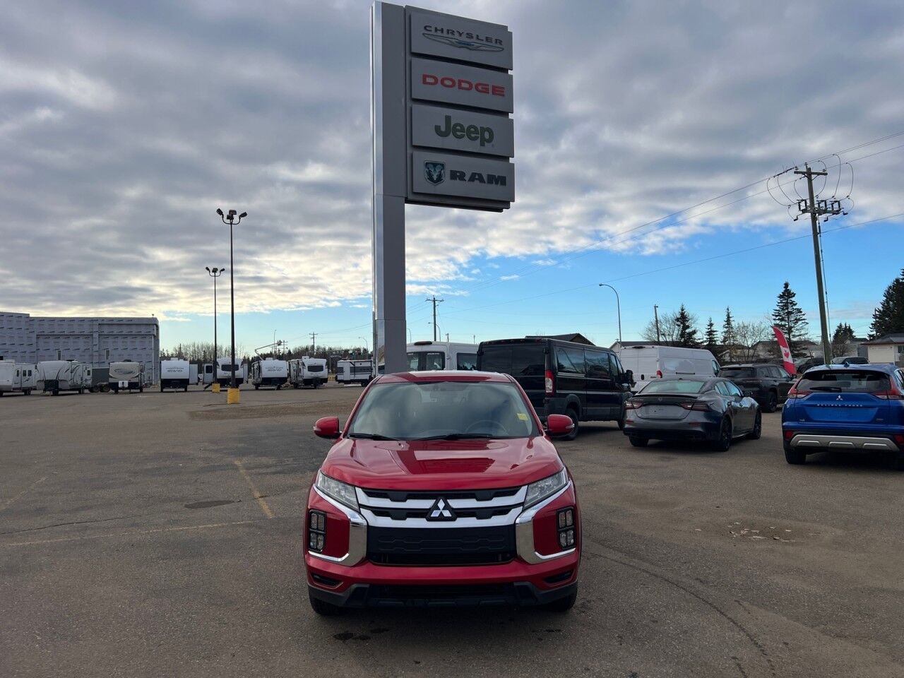 2023 Mitsubishi RVR ES