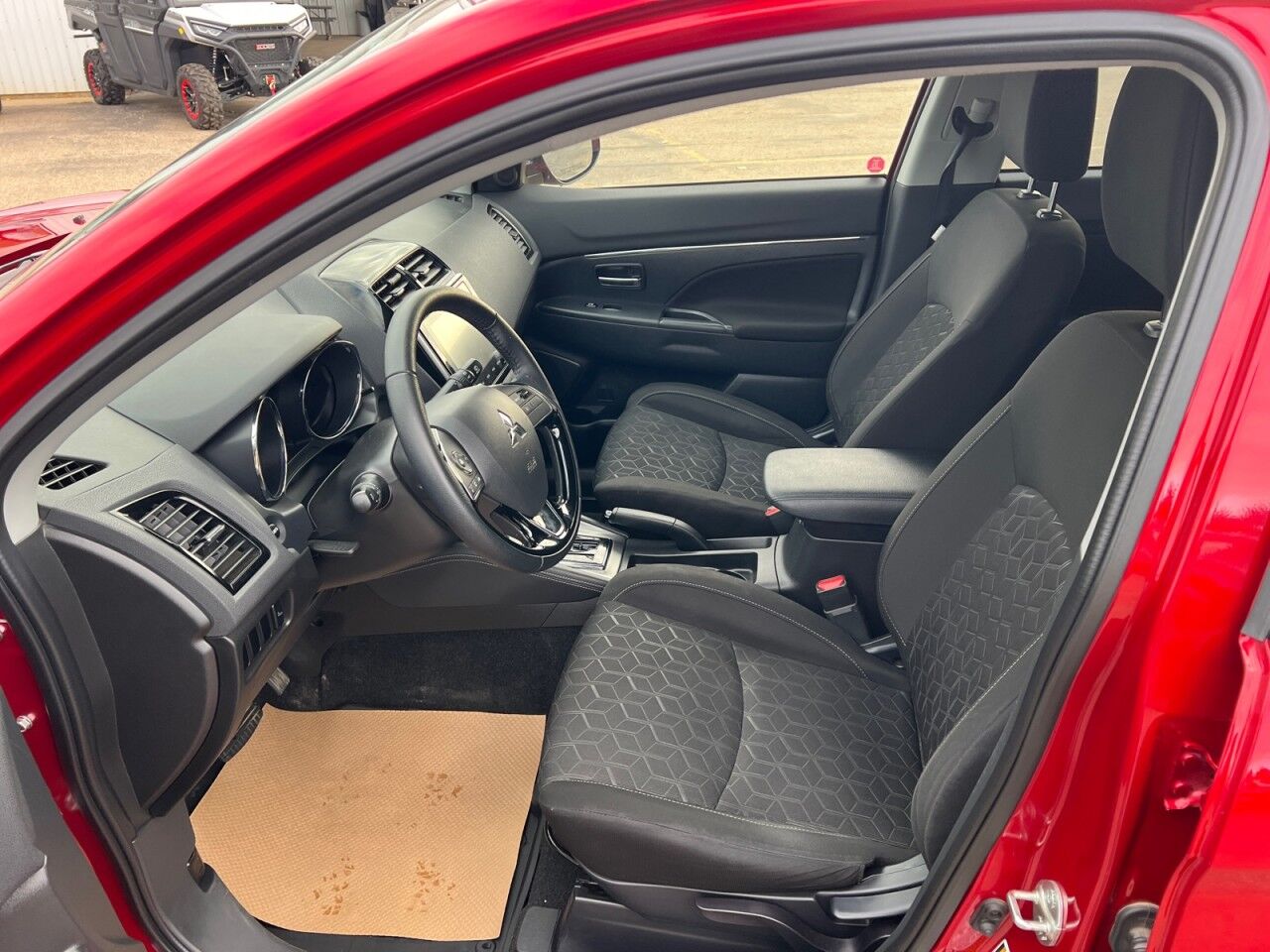 2023 Mitsubishi RVR ES High Level AB