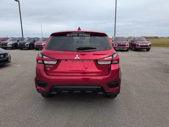 2023 Mitsubishi RVR ES Whitecourt AB