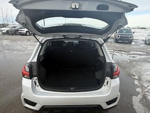 2023 Mitsubishi RVR ES Whitecourt AB