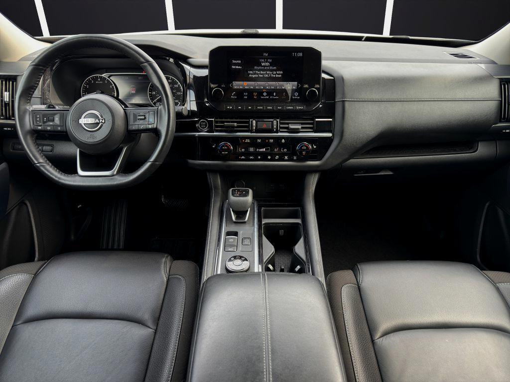 2023 NISSAN PATHFINDER SL KBB VALUE 31K WOW Columbus OH
