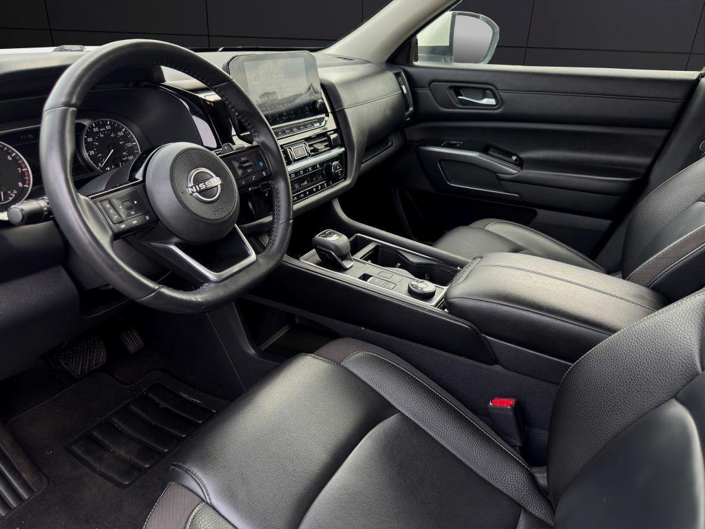 2023 NISSAN PATHFINDER SL KBB VALUE 31K WOW Columbus OH