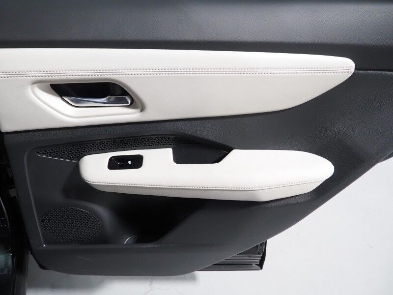 2023 Nissan ARIYA EMPOWER+ *HEADS-UP DISPLAY, NAVIGATION, SAFETY ALERTS, ADAPTIVE CRUISE, 360 VIEW CAMERAS, PANORAMA MOONROOF, HEATED SEATS/STEERING, WIRELESS CHARGING, APPLE CARPLAY Round Rock TX