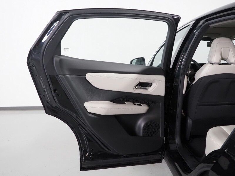 2023 Nissan ARIYA EMPOWER+ *HEADS-UP DISPLAY, NAVIGATION, SAFETY ALERTS, ADAPTIVE CRUISE, 360 VIEW CAMERAS, PANORAMA MOONROOF, HEATED SEATS/STEERING, WIRELESS CHARGING, APPLE CARPLAY Round Rock TX