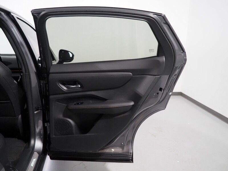 2023 Nissan ARIYA EMPOWER+ *HEADS-UP DISPLAY, NAVIGATION, SAFETY ALERTS, ADAPTIVE CRUISE, 360 VIEW CAMERAS, PANORAMA MOONROOF, HEATED SEATS/STEERING, WIRELESS CHARGING, APPLE CARPLAY Round Rock TX