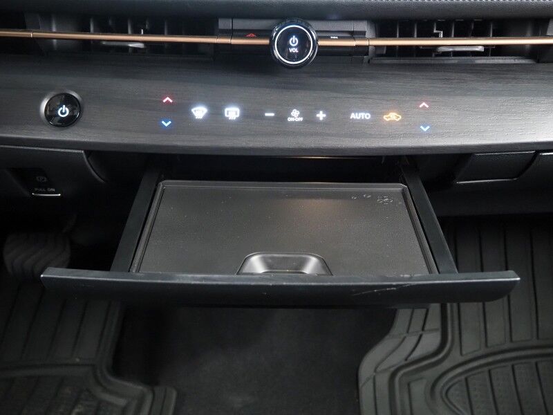 2023 Nissan ARIYA EMPOWER+ *HEADS-UP DISPLAY, NAVIGATION, SAFETY ALERTS, ADAPTIVE CRUISE, 360 VIEW CAMERAS, PANORAMA MOONROOF, HEATED SEATS/STEERING, WIRELESS CHARGING, APPLE CARPLAY Round Rock TX