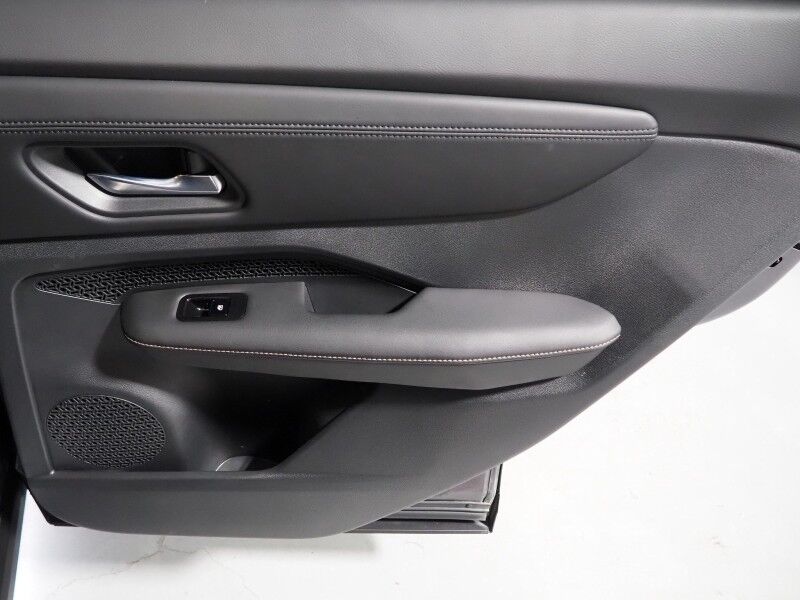 2023 Nissan ARIYA EMPOWER+ *HEADS-UP DISPLAY, NAVIGATION, SAFETY ALERTS, ADAPTIVE CRUISE, 360 VIEW CAMERAS, PANORAMA MOONROOF, HEATED SEATS/STEERING, WIRELESS CHARGING, APPLE CARPLAY Round Rock TX