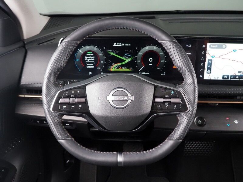 2023 Nissan ARIYA EVOLVE+ *HEADS-UP DISPLAY, NAVIGATION, SAFETY ALERTS, ADAPTIVE CRUISE, 360 VIEW CAMERAS, PANORAMA MOONROOF, HEATED SEATS/STEERING, WIRELESS CHARGING, APPLE CARPLAY Round Rock TX