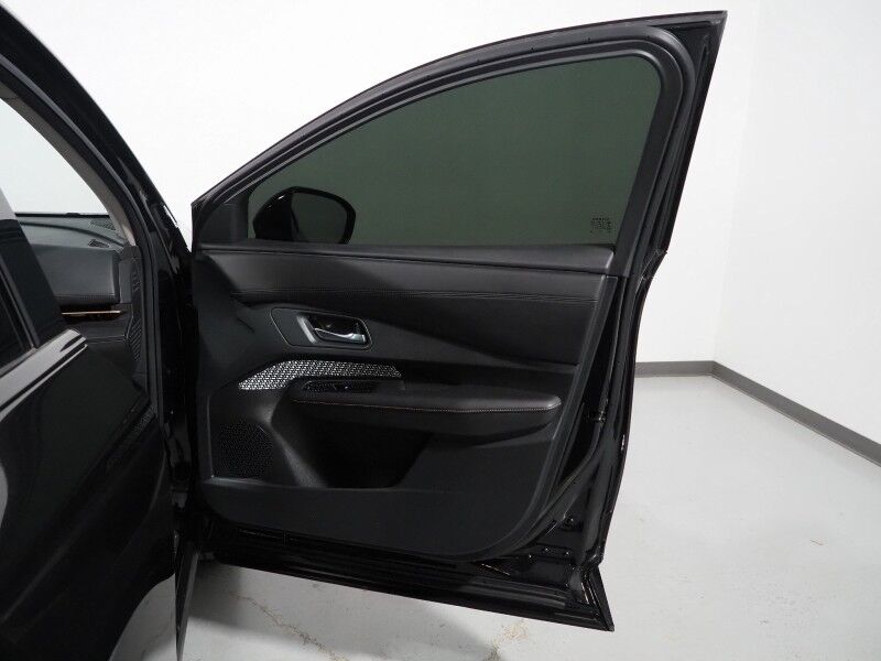 2023 Nissan ARIYA EVOLVE+ *HEADS-UP DISPLAY, NAVIGATION, SAFETY ALERTS, ADAPTIVE CRUISE, 360 VIEW CAMERAS, PANORAMA MOONROOF, HEATED SEATS/STEERING, WIRELESS CHARGING, APPLE CARPLAY Round Rock TX