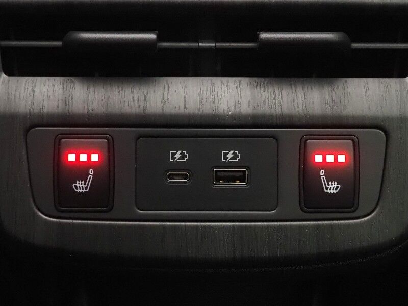 2023 Nissan ARIYA EVOLVE+ *HEADS-UP DISPLAY, NAVIGATION, SAFETY ALERTS, ADAPTIVE CRUISE, 360 VIEW CAMERAS, PANORAMA MOONROOF, HEATED SEATS/STEERING, WIRELESS CHARGING, APPLE CARPLAY Round Rock TX