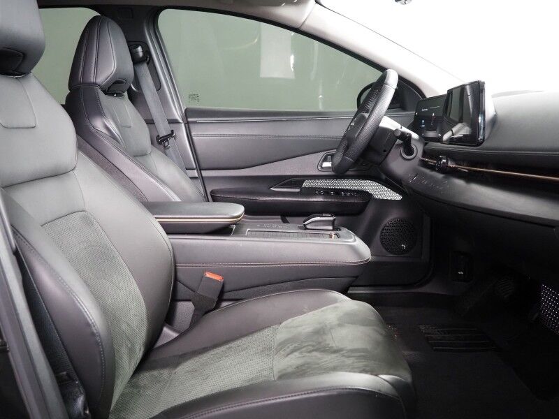 2023 Nissan ARIYA EVOLVE+ *HEADS-UP DISPLAY, NAVIGATION, SAFETY ALERTS, ADAPTIVE CRUISE, 360 VIEW CAMERAS, PANORAMA MOONROOF, HEATED SEATS/STEERING, WIRELESS CHARGING, APPLE CARPLAY Round Rock TX