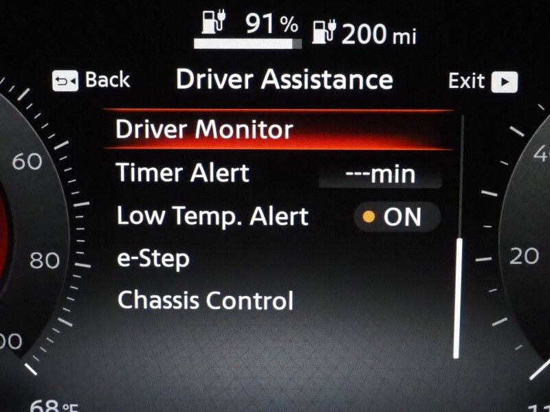 2023 Nissan ARIYA EVOLVE+ *HEADS-UP DISPLAY, NAVIGATION, SAFETY ALERTS, ADAPTIVE CRUISE, 360 VIEW CAMERAS, PANORAMA MOONROOF, HEATED SEATS/STEERING, WIRELESS CHARGING, APPLE CARPLAY Round Rock TX