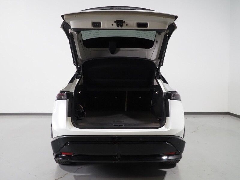 2023 Nissan ARIYA EVOLVE+ *HEADS-UP DISPLAY, NAVIGATION, SAFETY ALERTS, ADAPTIVE CRUISE, 360 VIEW CAMERAS, PANORAMA MOONROOF, HEATED SEATS/STEERING, WIRELESS CHARGING, APPLE CARPLAY Round Rock TX