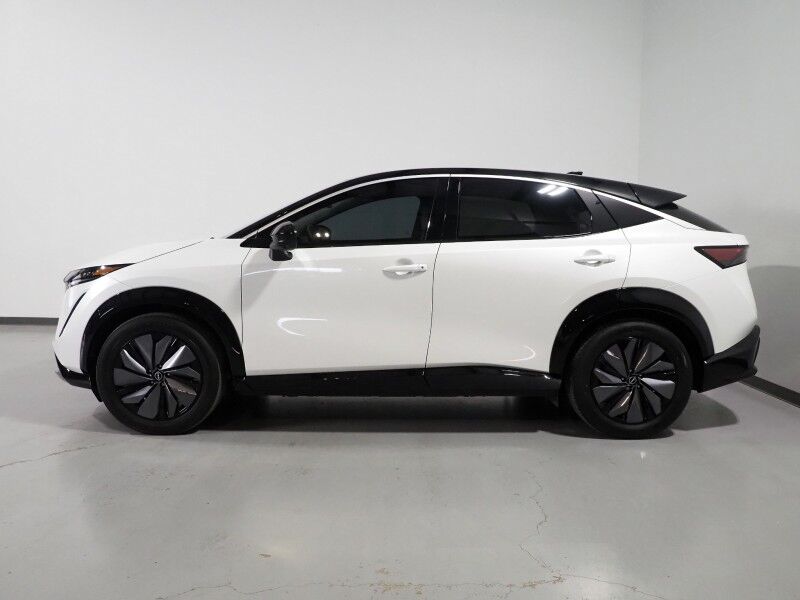 2023 Nissan ARIYA EVOLVE+ *HEADS-UP DISPLAY, NAVIGATION, SAFETY ALERTS, ADAPTIVE CRUISE, 360 VIEW CAMERAS, PANORAMA MOONROOF, HEATED SEATS/STEERING, WIRELESS CHARGING, APPLE CARPLAY Round Rock TX