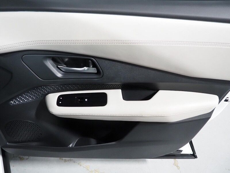 2023 Nissan ARIYA EVOLVE+ *HEADS-UP DISPLAY, NAVIGATION, SAFETY ALERTS, ADAPTIVE CRUISE, 360 VIEW CAMERAS, PANORAMA MOONROOF, HEATED SEATS/STEERING, WIRELESS CHARGING, APPLE CARPLAY Round Rock TX