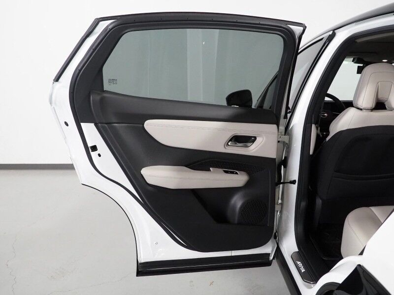 2023 Nissan ARIYA EVOLVE+ *HEADS-UP DISPLAY, NAVIGATION, SAFETY ALERTS, ADAPTIVE CRUISE, 360 VIEW CAMERAS, PANORAMA MOONROOF, HEATED SEATS/STEERING, WIRELESS CHARGING, APPLE CARPLAY Round Rock TX