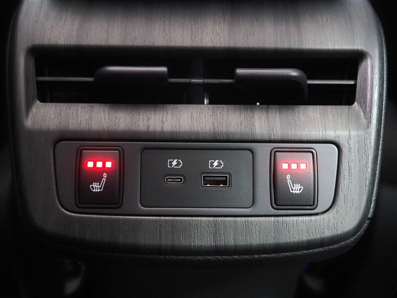 2023 Nissan ARIYA PLATINUM+ e-4ORCE AWD *HEADS-UP DISPLAY, NAVIGATION, SAFETY ALERTS, ADAPTIVE CRUISE, 360 VIEW CAMERA, PANORAMA MOONROOF, NAPPA LEATHER, CLIMATE SEATS, 20 INCH WHEELS, WIRELESS CHARGING, BOSE AUDIO, APPLE CARPLAY Round Rock TX