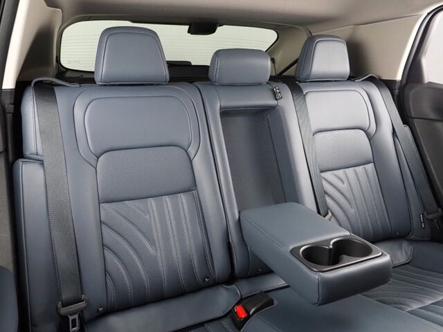 2023 Nissan ARIYA PLATINUM+ e-4ORCE AWD *HEADS-UP DISPLAY, NAVIGATION, SAFETY ALERTS, ADAPTIVE CRUISE, 360 VIEW CAMERA, PANORAMA MOONROOF, NAPPA LEATHER, CLIMATE SEATS, WIRELESS CHARGING, BOSE AUDIO, APPLE CARPLAY Round Rock TX
